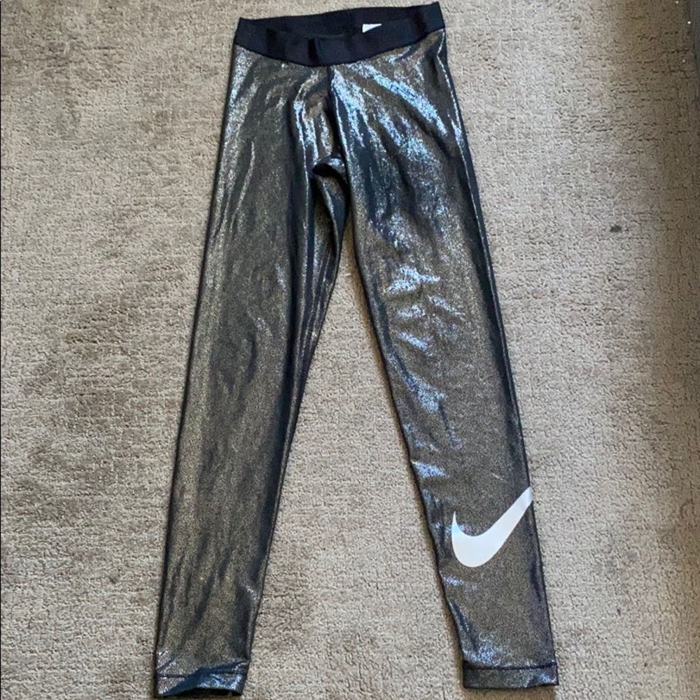Sparkly silver and black dry fit leggings